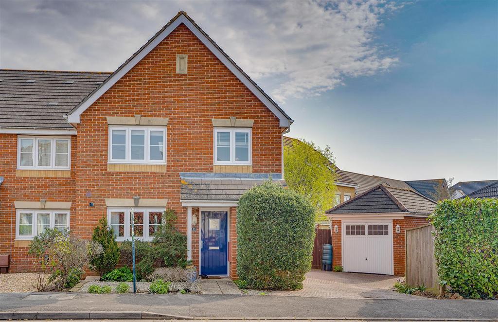 Church Road, Warsash, Southampton 4 bed semidetached house £475,000
