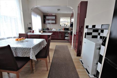 50 Chancelot Road, London, SE2 0ND