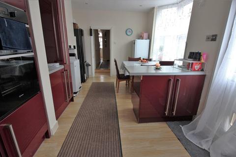 50 Chancelot Road, London, SE2 0ND