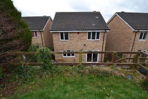 50 Chartwell Drive, Bradford, BD6 3DA
