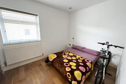 2 bedroom apartment to rent, Freight Building, Mount Pleasant, Wembley