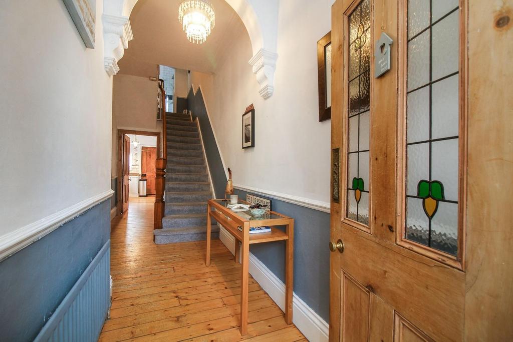 Whitley Road, Whitley Bay 3 bed terraced house for sale £350,000