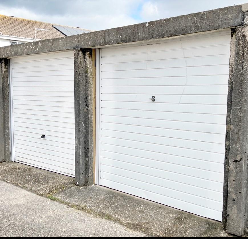 Garage.jpg