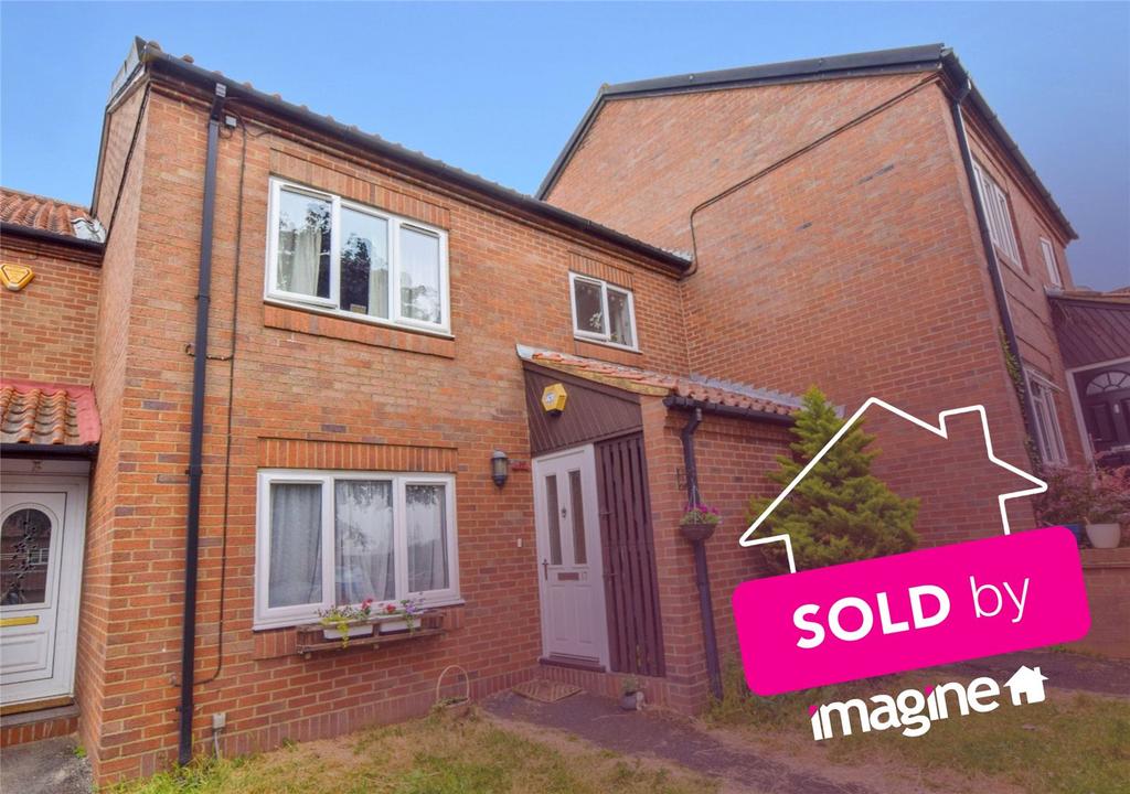 Barn Close, Hemel Hempstead, Hertfordshire, HP3 1 bed apartment for