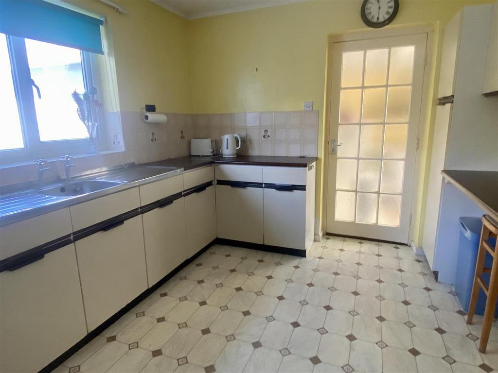Kitchen.jpeg