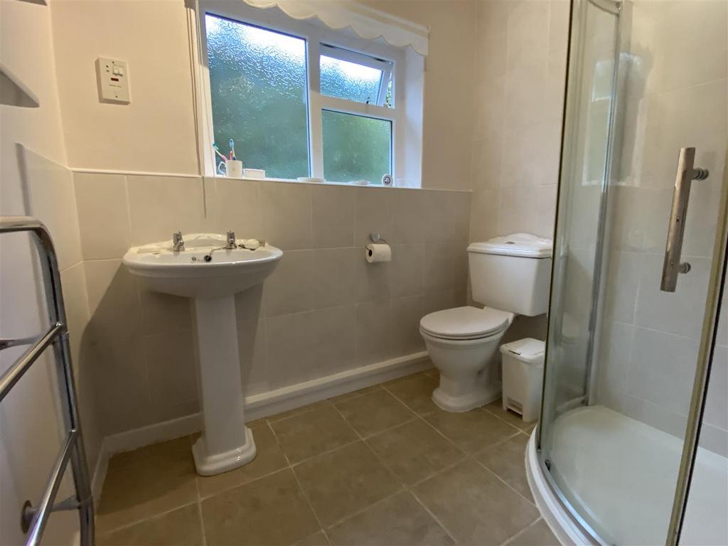 Shower room.jpeg