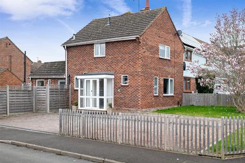2 Bayly Close, Evesham, WR11 1HN