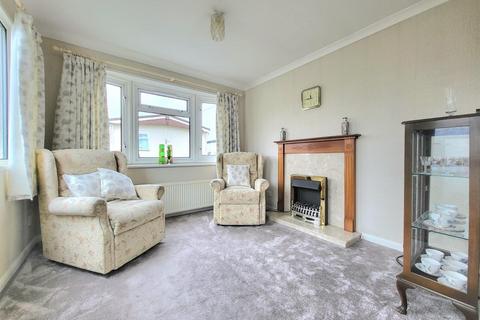 1 bedroom park home for sale, Rye Lane, Dunton Green, Sevenoaks