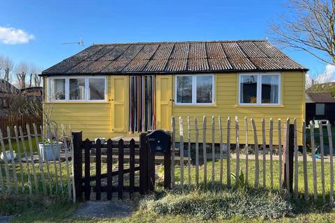 2 bedroom chalet for sale, 11th Avenue, Humberston Fitties, Humberston, Grimsby, N.E. Lincs, DN36 4HE