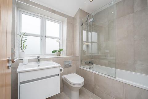 2 Hazeldene Fold, Minskip, York, YO51 9PH