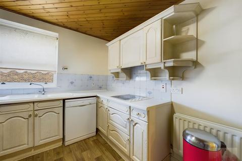 2 bedroom flat to rent, Pavillion Lodge, Lower Road, Harrow