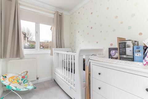 82 Yarrow Drive, Harrogate, HG3 2XD