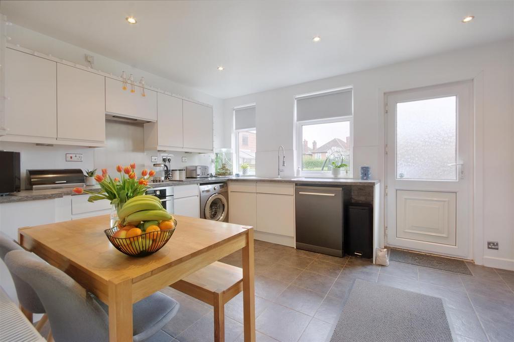 Open plan dining kitchen