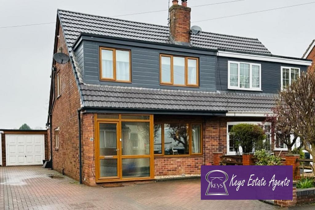 Manifold Road, Forsbrook, StokeOnTrent 3 bed semidetached house £265,000