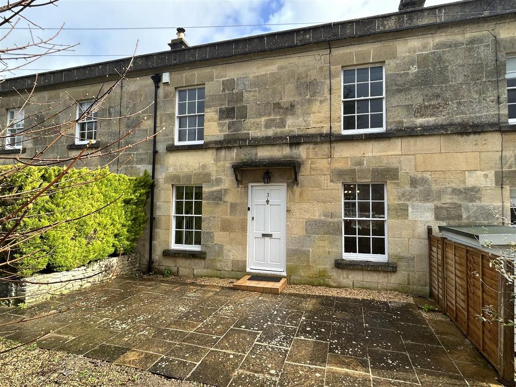 Gloucester Road, Bath BA1 3 bed house £1,550 pcm (£358 pw)