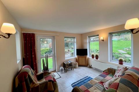 7 Burnt Oak, Dursley, GL11 4HD