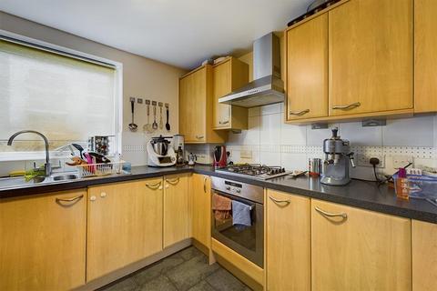 Flat 2, 2 Anglesea Terrace, Southampton, SO14 5GP
