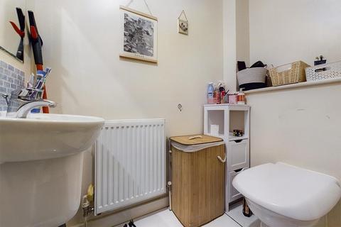 Flat 2, 2 Anglesea Terrace, Southampton, SO14 5GP