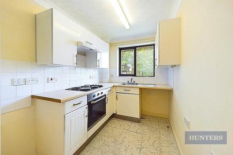 1 bedroom flat for sale, Grove Mews, Portsmouth Road, SO19