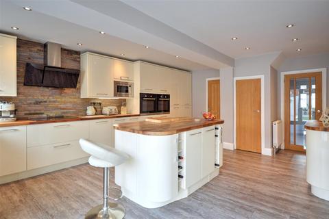 36 Middlegate, Loansdean, Morpeth, NE61 2DD