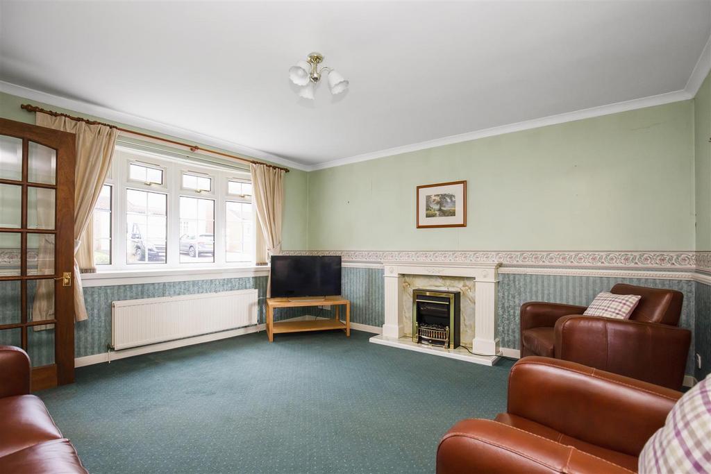 69 St Johns Drive 4.jpg