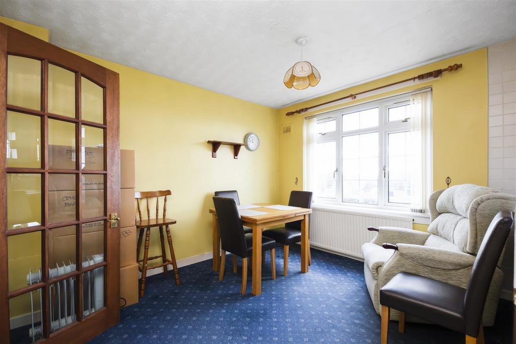 69 St Johns Drive 9.jpg
