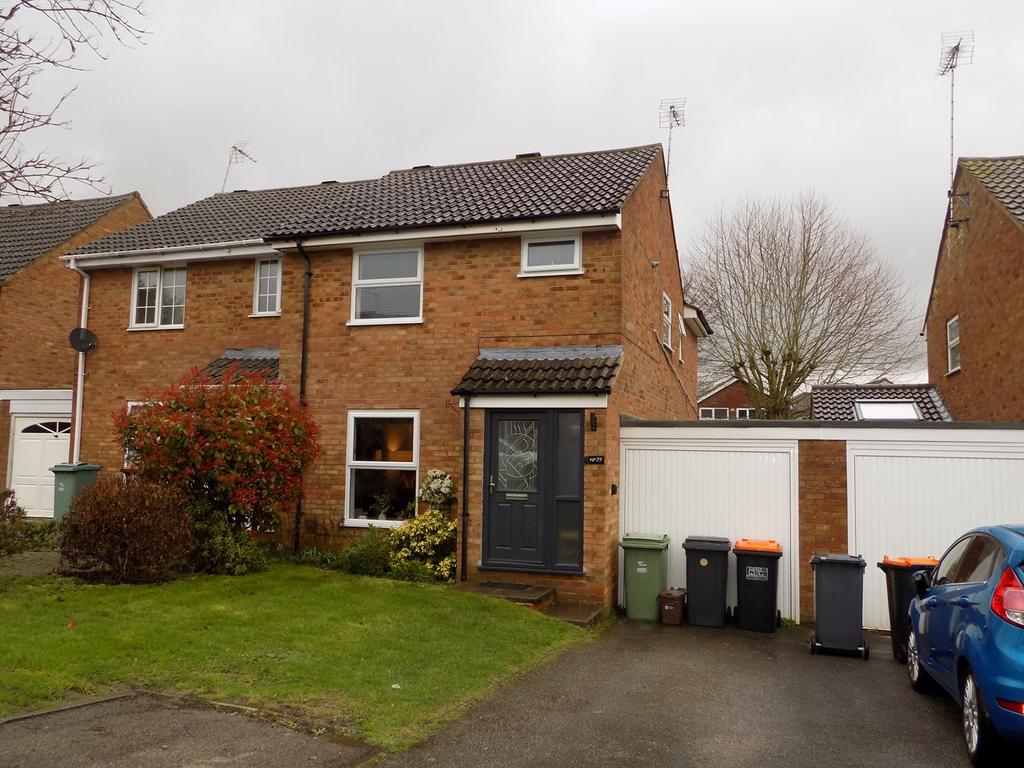 Lomond Drive, Leighton Buzzard, LU7 4 bed semidetached house to rent