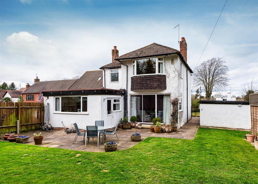 Quarry House, 30 Lansdowne Avenue, Codsall 4 bed detached house for