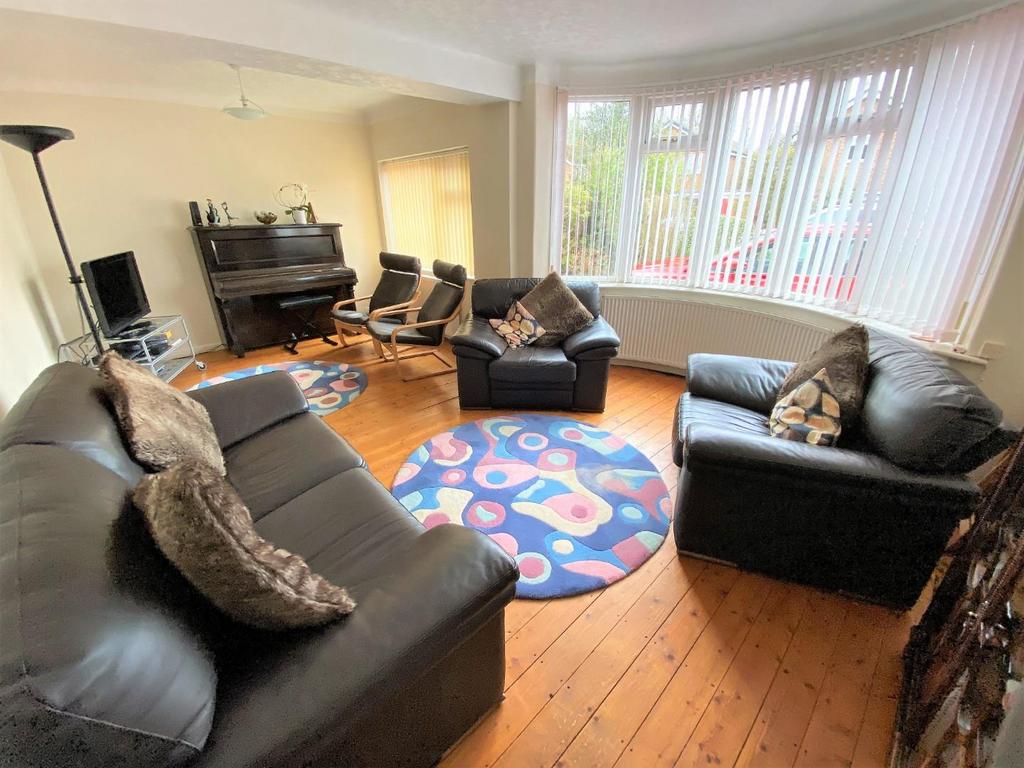 Patch Croft Road, Peel Hall, Manchester 4 bed detached house £415,000