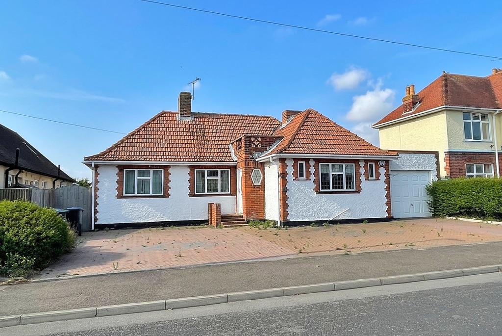 Beltinge Road, Herne Bay 3 bed detached bungalow for sale £500,000