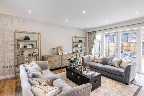 Persona Homes by Home Group - Pompadour for sale, Channels Drive, Chelmsford, CM3 3FU