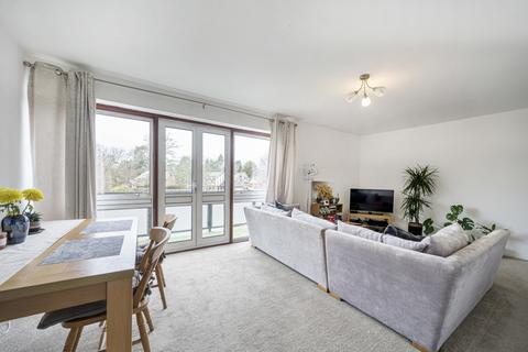 2 bedroom apartment for sale, West End Court, West End Lane, Stoke Poges, Buckinghamshire, SL2