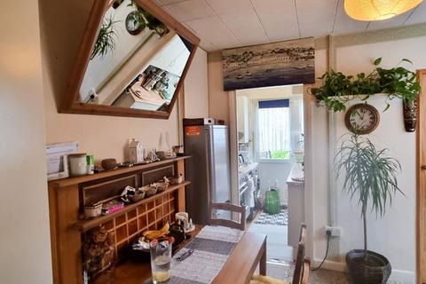 24 Kimble Road, London, SW19 2AS
