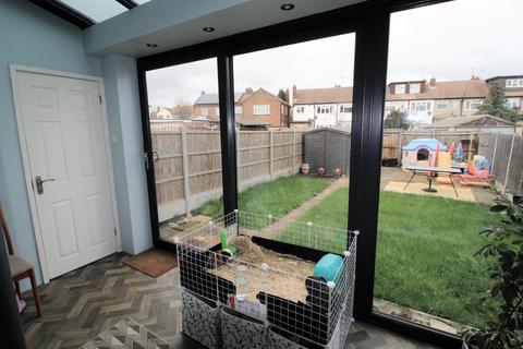 21 Kennet Close, Upminster, RM14 1ST
