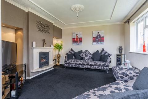 14 Dowlers Hill Crescent, Redditch, B98 7QY