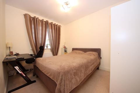 5 Latchmere Place, Ashford, TW15 3FJ