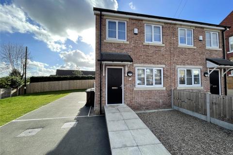 3 bedroom semi-detached house to rent, Newton Lane, Wakefield, West Yorkshire, WF1