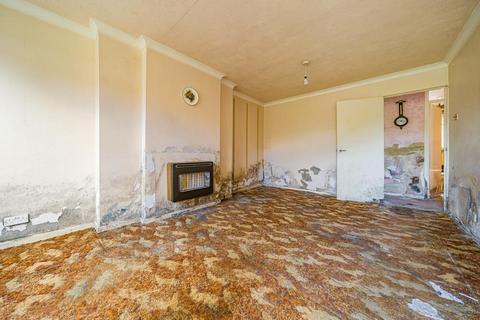 52 Britten Road, Brighton Hill, Basingstoke, RG22 4HP