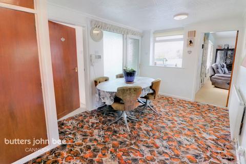 2 bedroom bungalow for sale, Poplar Lane, Cannock