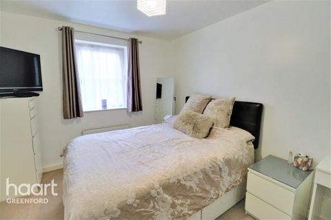 42 Tentelow Lane, Southall, UB2 4LE