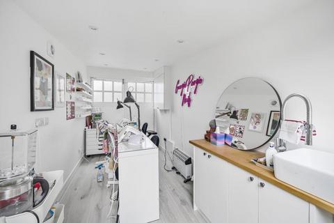 194 Botley Road, Oxford, OX2 0HW