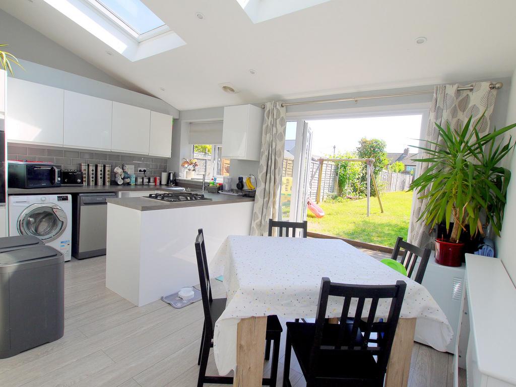 Cramptons Road, Sevenoaks, TN14 3 bed terraced house for sale £460,000