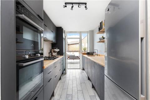 47 Lorrimore Square, London, SE17 3QU