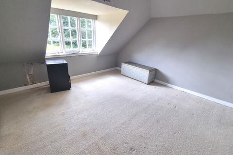 Novaar Main Street, Newtonmore, PH20 1DR
