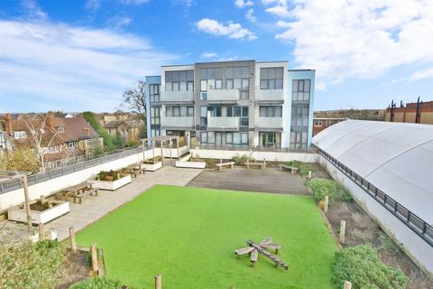 1 bedroom apartment for sale, Cavalier Close, Wallington, Surrey