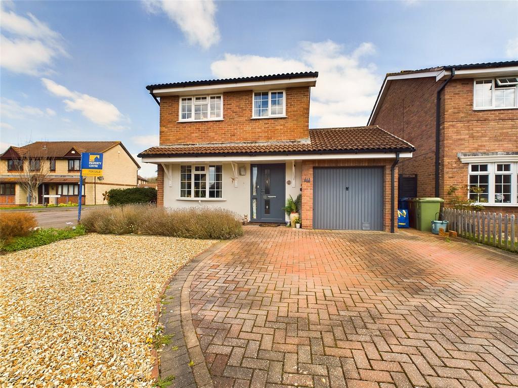 St. Vincent Way, Churchdown, Gloucester, Gloucestershire, GL3 3 bed detached house for sale £