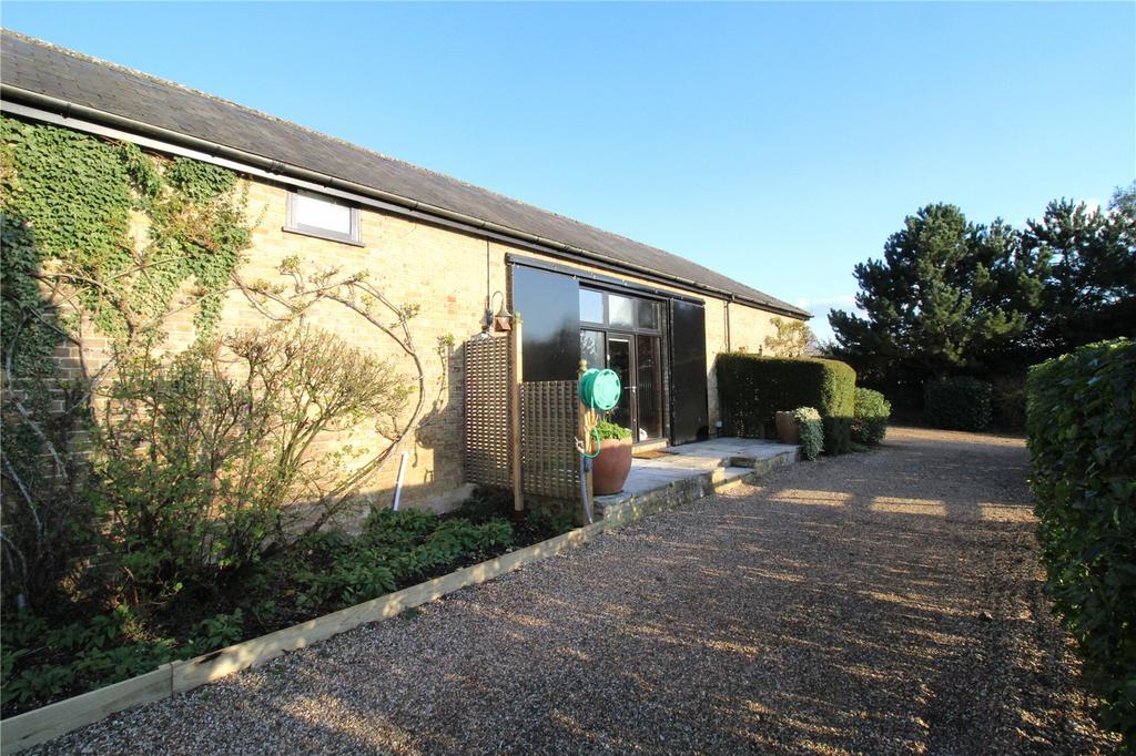 Dagnall, Berkhamsted, HP4 3 bed barn conversion £1,950 pcm (£450 pw)
