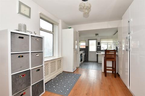 3 bedroom terraced house for sale - Sinclair Road, Chingford