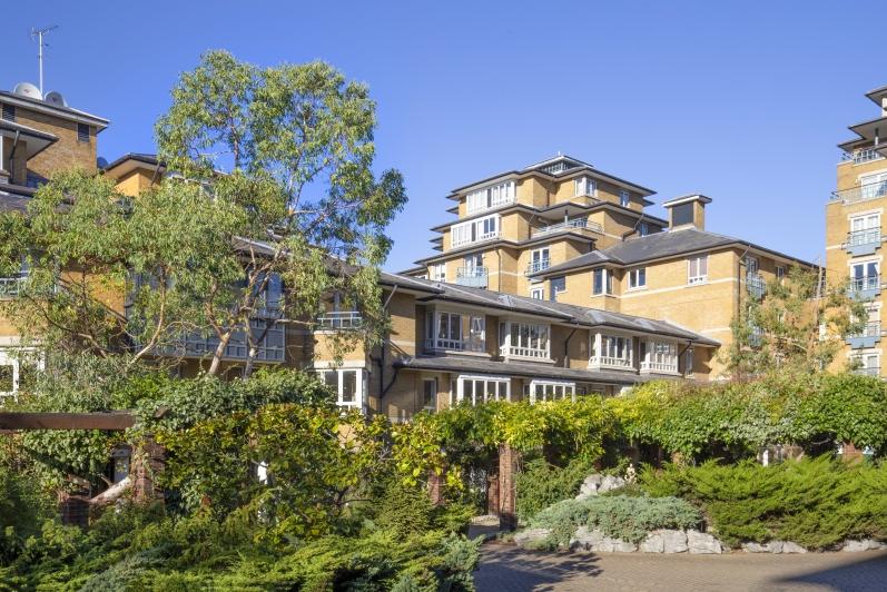 Carlton Gate, Maida Vale, W9 1 bed penthouse £2,167 pcm (£500 pw)