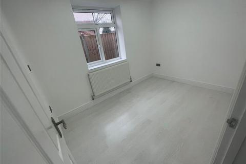 2 bedroom house to rent, Depot Road, Horsham, West Sussex, RH13